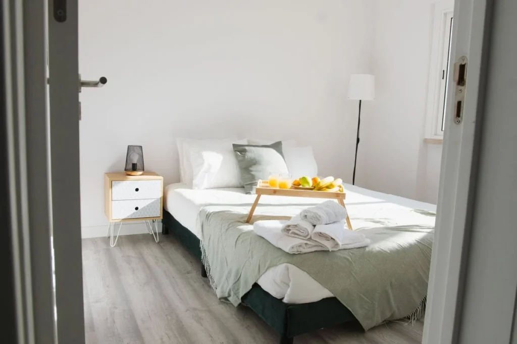 Por que a higienização de colchão é essencial para Airbnb?